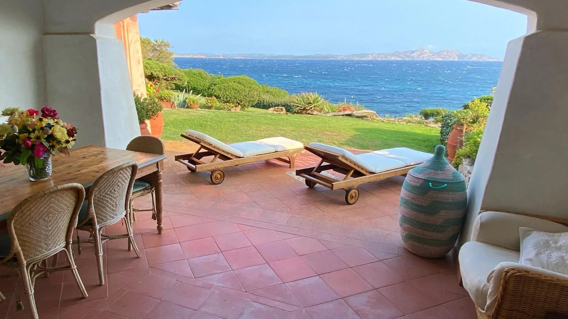 Cala Del Faro - Maestrale Apartment Arzachena Italy